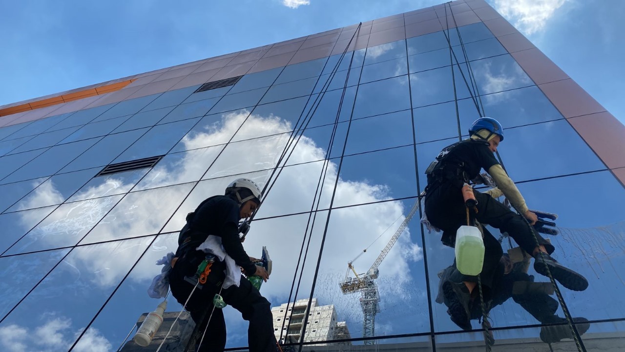 Instalação de Ancoragem e Linha de Vida